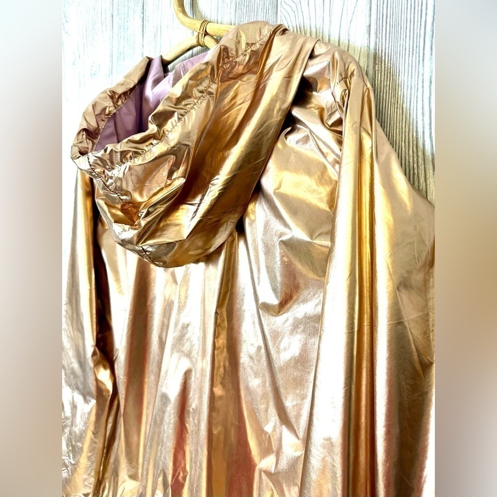 NEW! GOLD METALLIC FESTIVAL JACKET Forever 21 Active Size Small Oversized - Picture 7 of 9